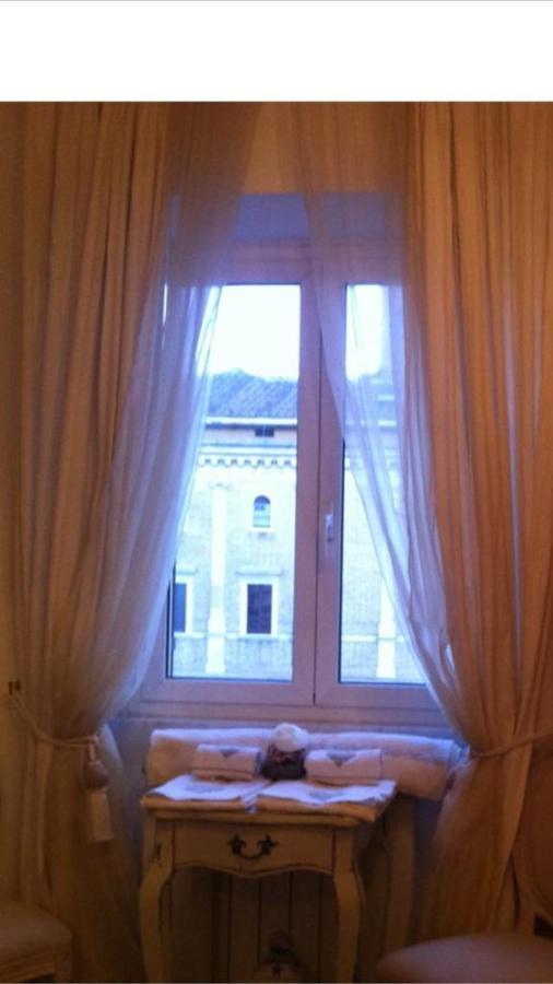The Right Place 4U Domus Savelli Boutique Apartment Рим Экстерьер фото
